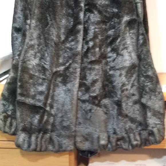 Jones New York faux fur coat xl - Picture 3 of 13